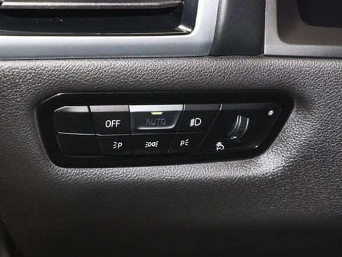 Used 2025 BMW 840i xDrive Coupe w/ Driving Assistance Package image 24