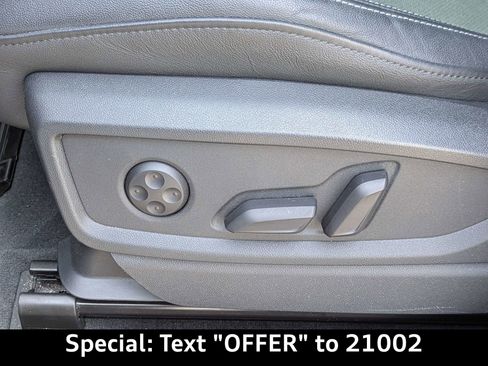 Certified 2022 Audi Q5 2.0T Prestige AWD/4WD image 23