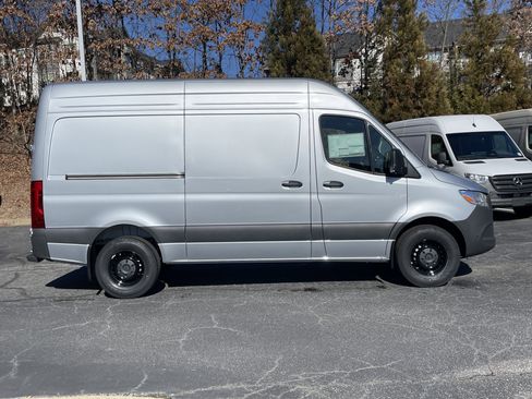 New 2026 Mercedes-Benz Sprinter 2500 image 5
