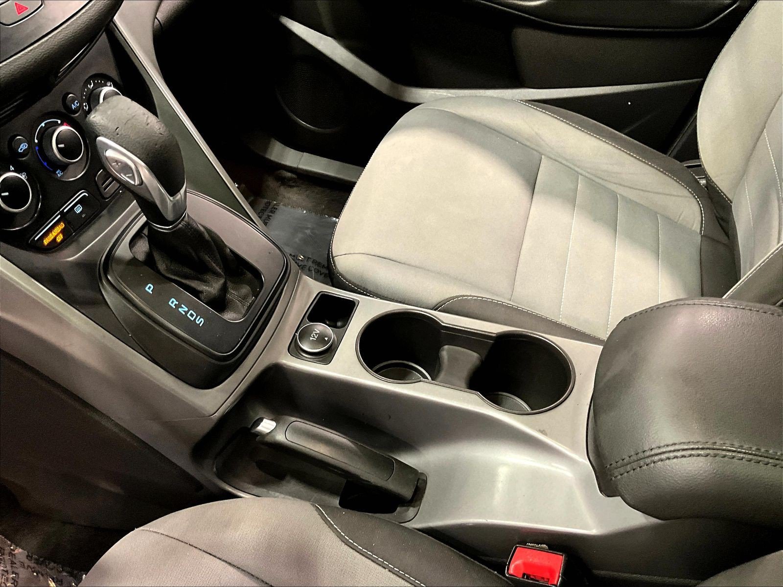 Used 2015 Ford Escape SE AWD/4WD image 18