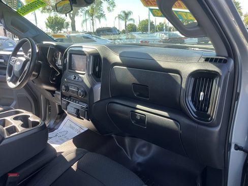 Used 2023 Chevrolet Silverado 1500 Custom AWD/4WD image 26