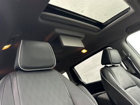 Used 2022 Honda Odyssey Touring image 18