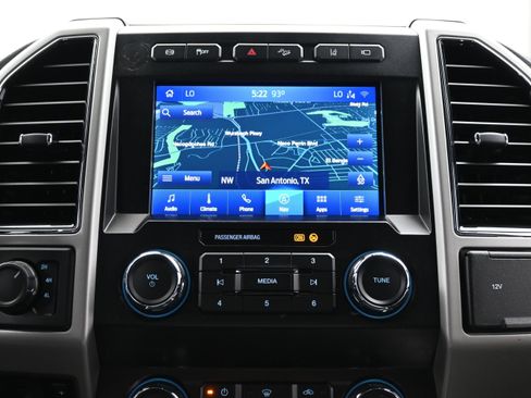 Used 2020 Ford F250 Lariat AWD/4WD image 30
