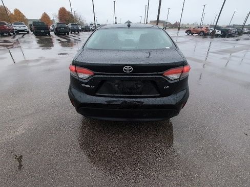 Certified 2023 Toyota Corolla LE image 4