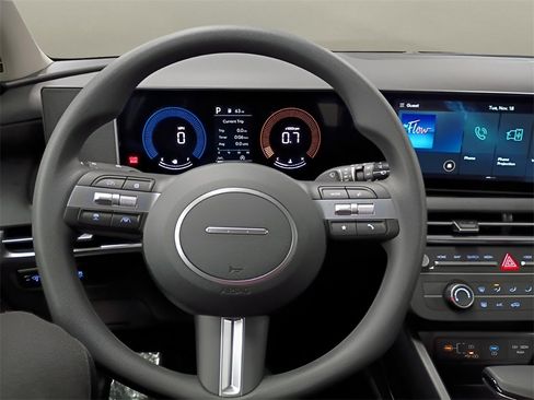 New 2026 Hyundai Tucson SE image 16