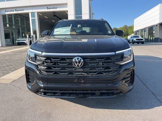 New 2026 Volkswagen Atlas Cross Sport SEL R-Line AWD/4WD video 2