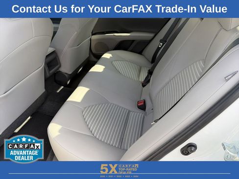 Used 2018 Toyota Camry SE w/ Convenience Package image 29