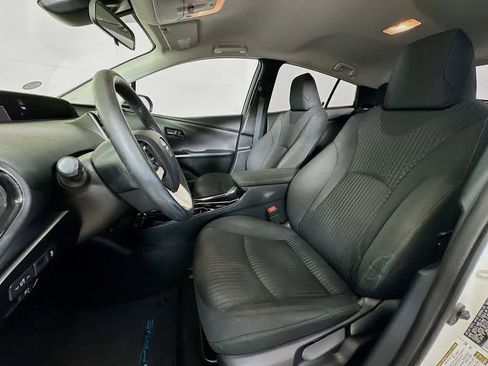 Used 2019 Toyota Prius Prime Plus FWD image 12