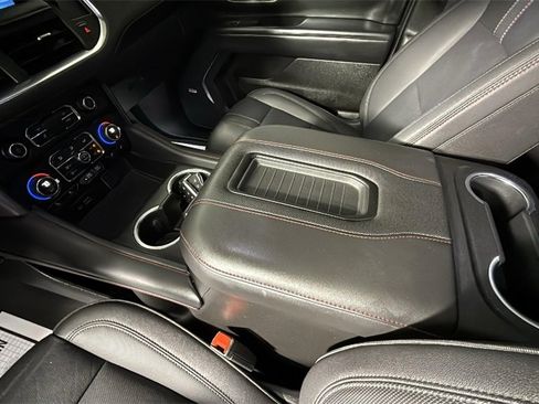 Used 2023 Chevrolet Suburban RST w/ Luxury Package image 24