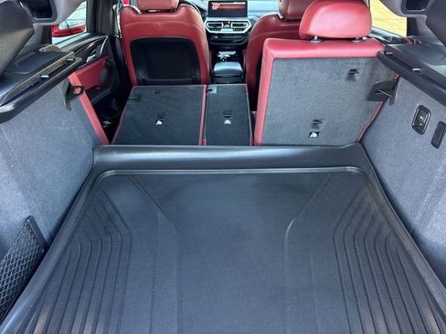 Used 2024 BMW X4 xDrive30i w/ Premium Package image 14