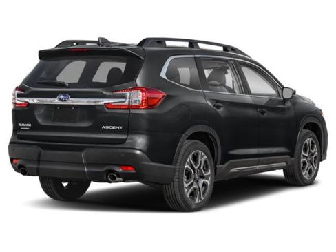 Used 2023 Subaru Ascent Limited image 2