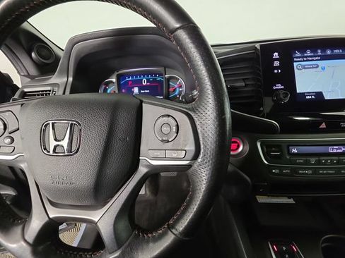 Used 2022 Honda Pilot TrailSport image 28