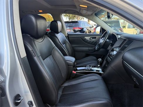 Used 2016 INFINITI QX70 2WD image 28