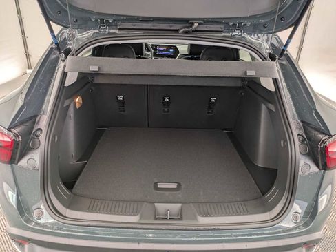 New 2026 Chevrolet Trax LT w/ Driver Confidence Package FWD image 33