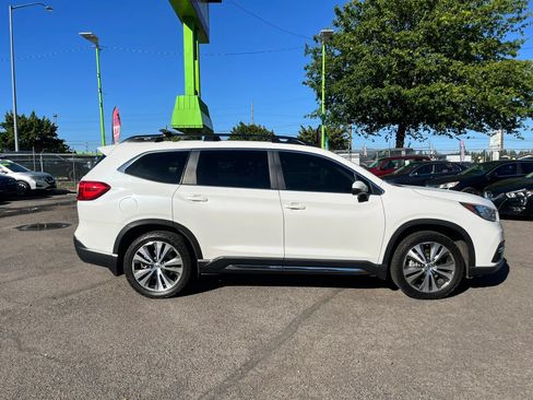 Used 2019 Subaru Ascent Limited w/ Popular Package #2A AWD/4WD image 2