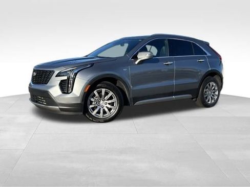 Used 2023 Cadillac XT4 Premium Luxury image 1