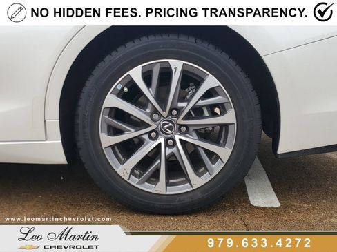 Used 2022 Lexus ES 350 w/ Premium Package FWD image 7