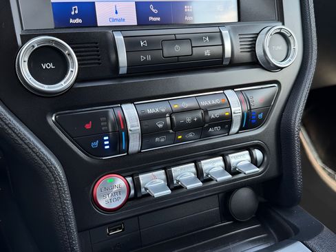 Used 2022 Ford Mustang Premium RWD image 47