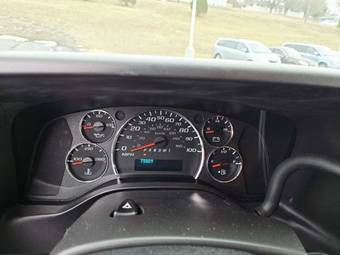 Used 2021 GMC Savana 2500 w/ Driver Convenience Package image 20
