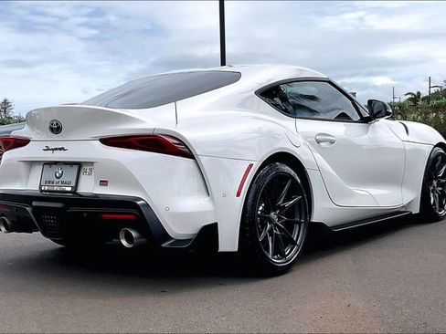 Used 2023 Toyota Supra Premium image 11