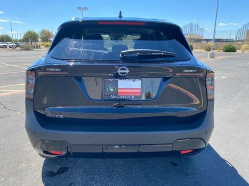 New 2026 Nissan Kicks SV FWD image 5