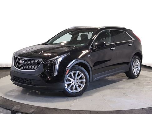 Used 2023 Cadillac XT4 Luxury w/ Cold Weather Package image 1