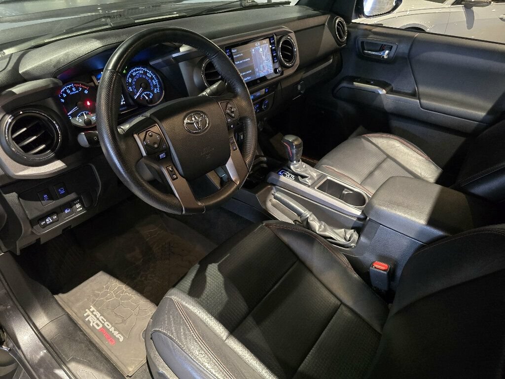 Used 2023 Toyota Tacoma TRD Pro AWD/4WD image 9