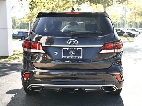 Used 2018 Hyundai Santa Fe SE w/ SE Premium Package 02 FWD image 9
