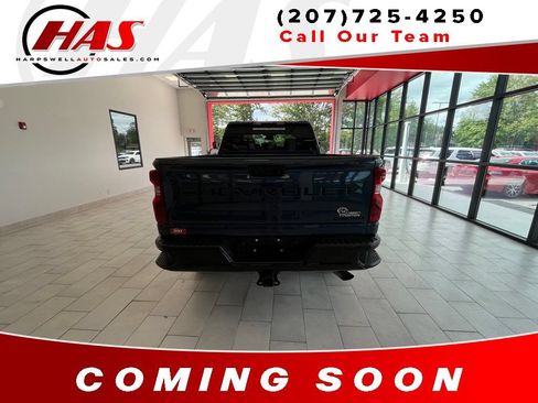 Used 2025 Chevrolet Silverado 2500 Custom w/ Custom Value Package AWD/4WD image 5