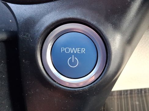 Used 2024 Toyota Sienna Platinum AWD/4WD image 29