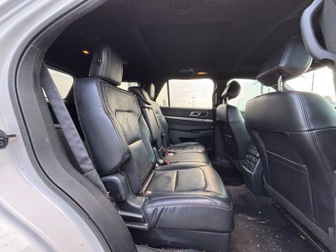 Used 2016 Ford Explorer Sport w/ Equipment Group 401A AWD/4WD image 18