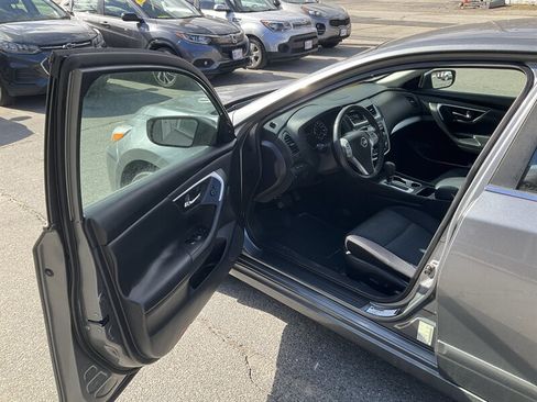Used 2016 Nissan Altima 2.5 SV image 20