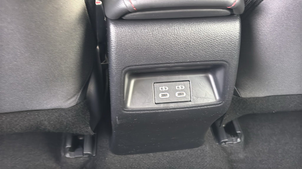 Used 2025 Toyota Corolla SE FWD image 9