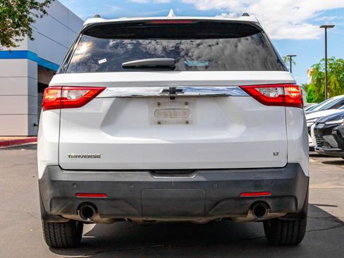 Used 2020 Chevrolet Traverse LT FWD image 5