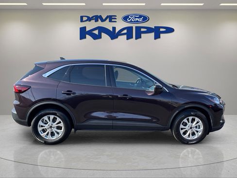 Used 2023 Ford Escape Active w/ Tech Pack #2 image 9