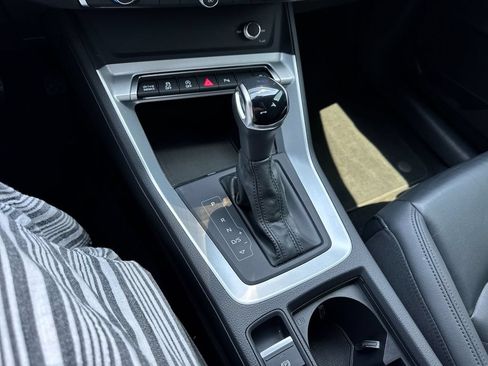 Used 2025 Audi Q3 2.0T Premium AWD/4WD image 19