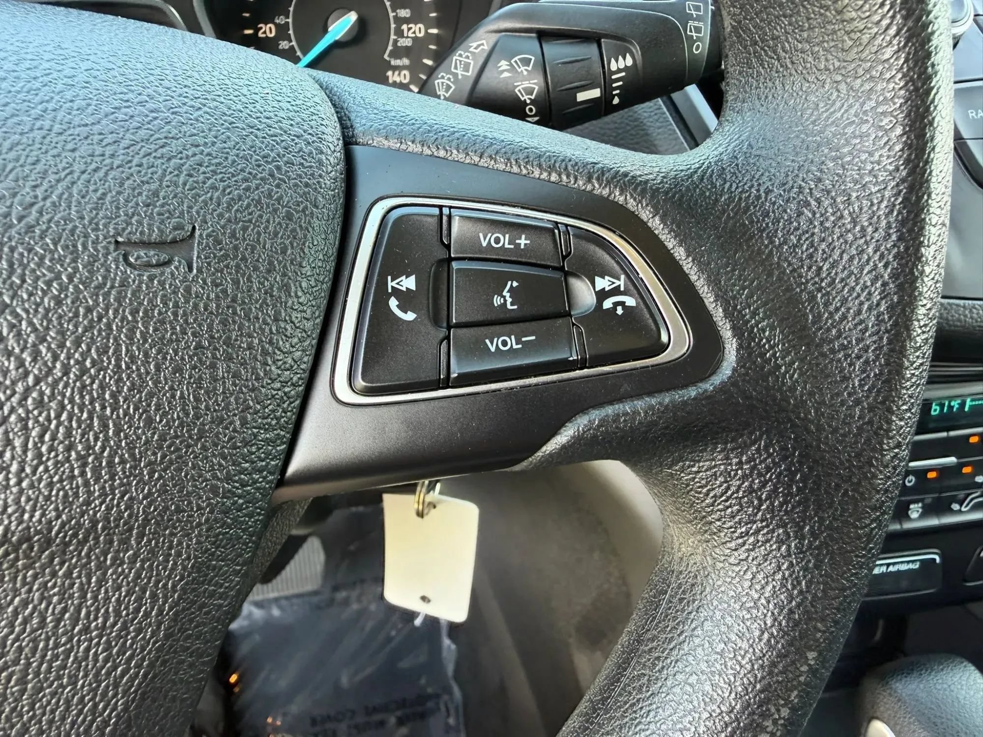 Used 2018 Ford Escape SE AWD/4WD image 17