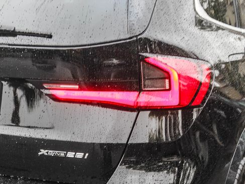 Certified 2025 BMW X1 xDrive28i w/ Convenience Package image 7