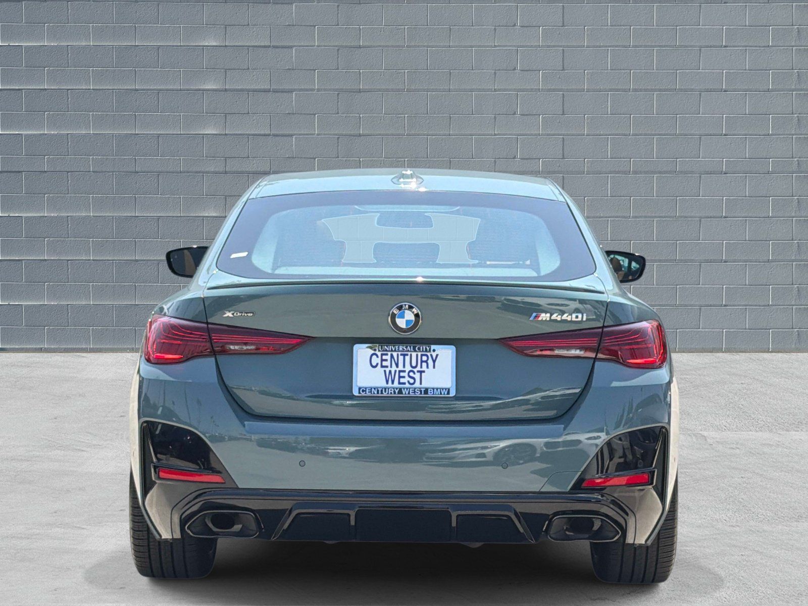 Used 2025 BMW 440i xDrive AWD/4WD image 4