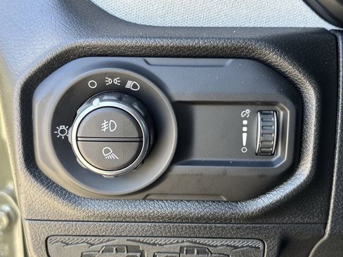 New 2026 Jeep Gladiator Sport AWD/4WD image 20