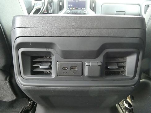 Certified 2021 Chevrolet Silverado 1500 LT Trail Boss w/ Convenience Package II AWD/4WD image 17