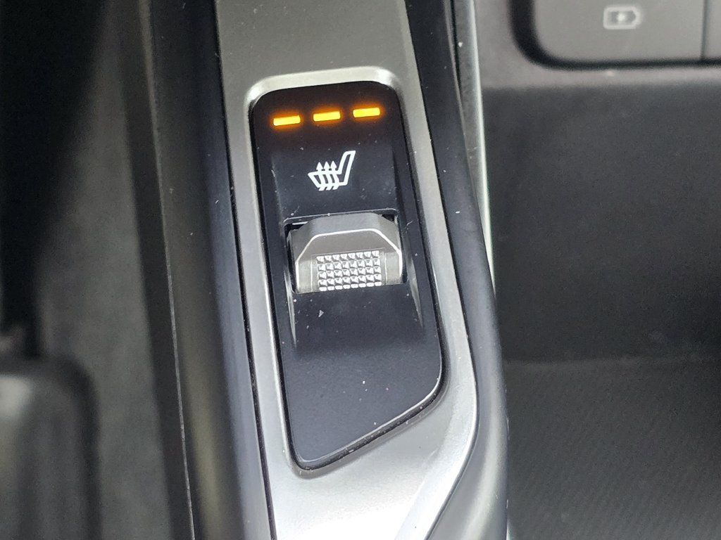 Used 2023 Kia Sorento S w/ Panoramic Sunroof Package FWD image 28