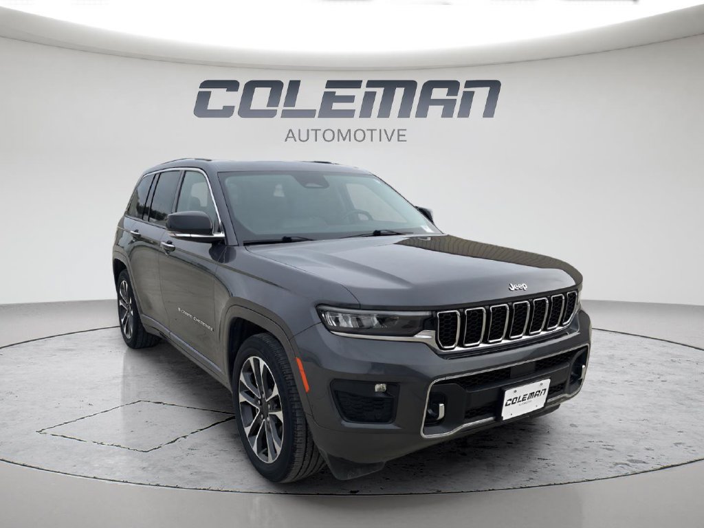 Used 2022 Jeep Grand Cherokee Overland w/ Luxury Tech Group IV AWD/4WD image 31