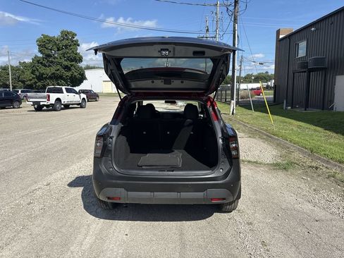 Used 2025 Nissan Kicks SV w/ Charging Package AWD/4WD image 19