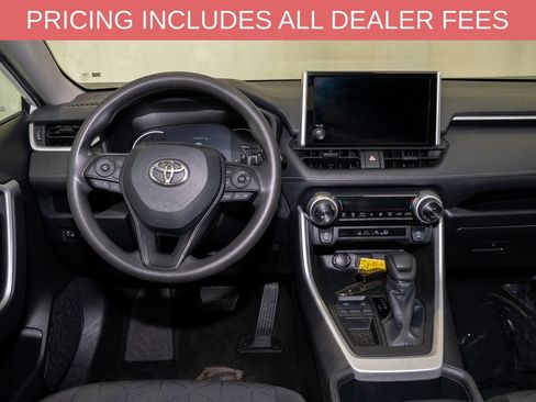 Used 2024 Toyota RAV4 XLE FWD image 6