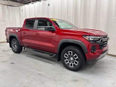 Certified 2024 Chevrolet Colorado Z71 w/ Z71 Convenience Package 2 image 7