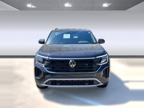 New 2026 Volkswagen Atlas Cross Sport SE image 5