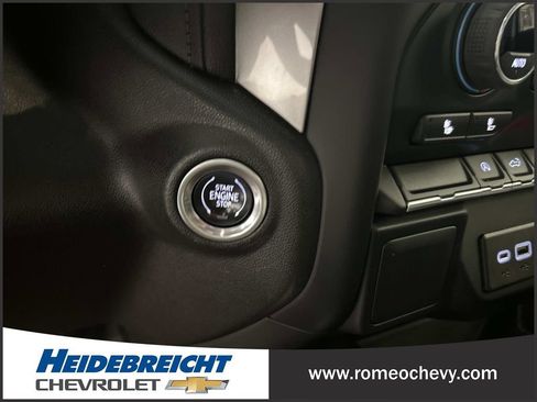 Certified 2022 Chevrolet Silverado 1500 RST image 28