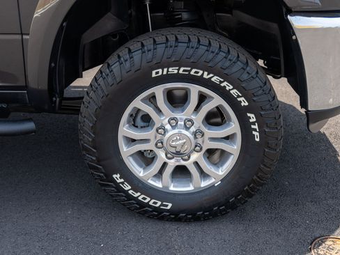 Used 2017 RAM 2500 Laramie w/ Off Road Package AWD/4WD image 24