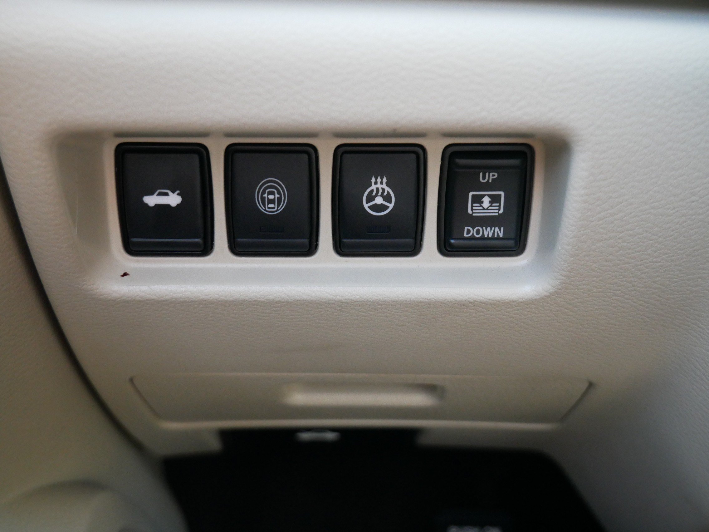 Used 2022 Nissan Maxima Platinum w/ Sport Mat Group FWD image 28